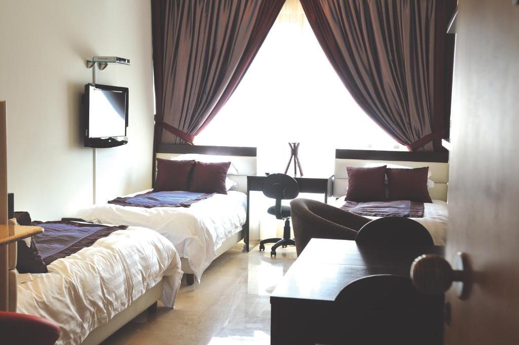 Bliss 3000 Furnished Studios Beirut Ruang foto