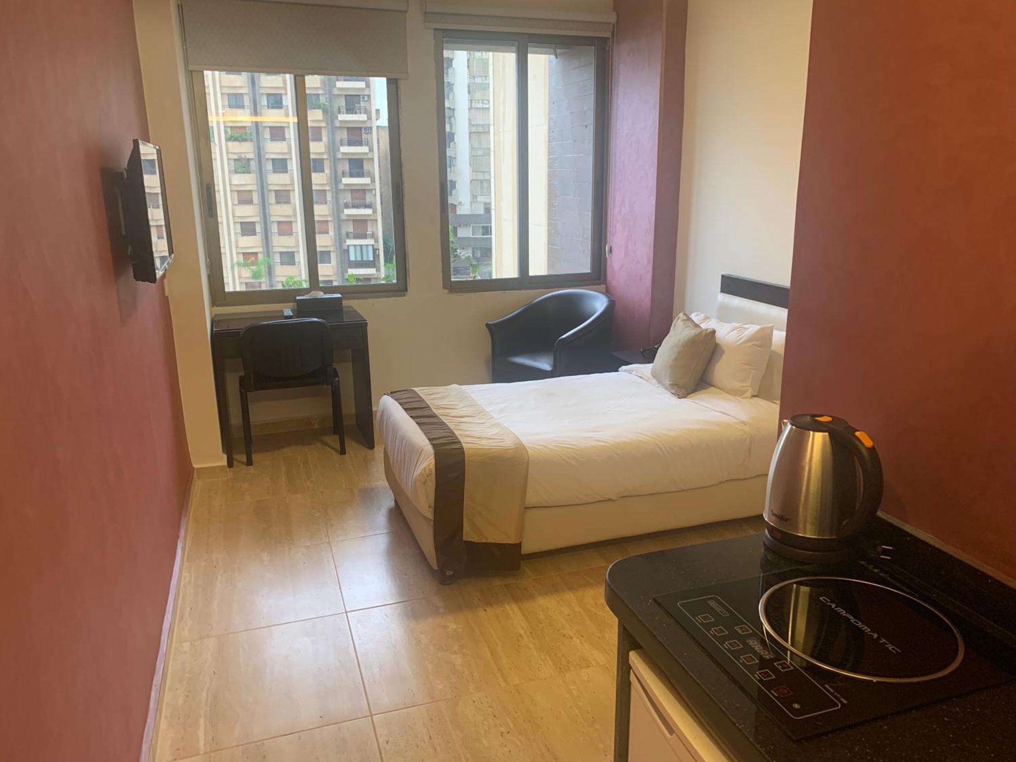 Bliss 3000 Furnished Studios Beirut Bagian luar foto