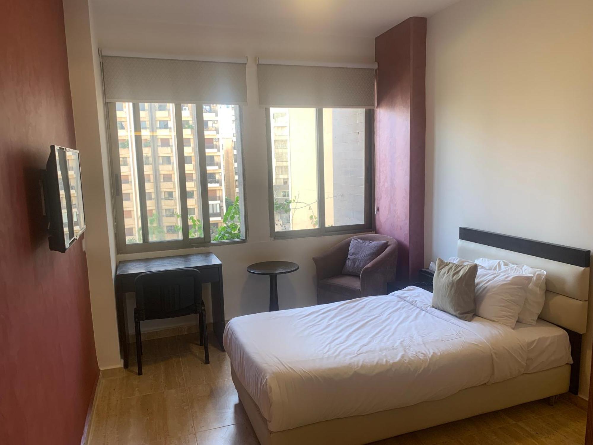 Bliss 3000 Furnished Studios Beirut Bagian luar foto