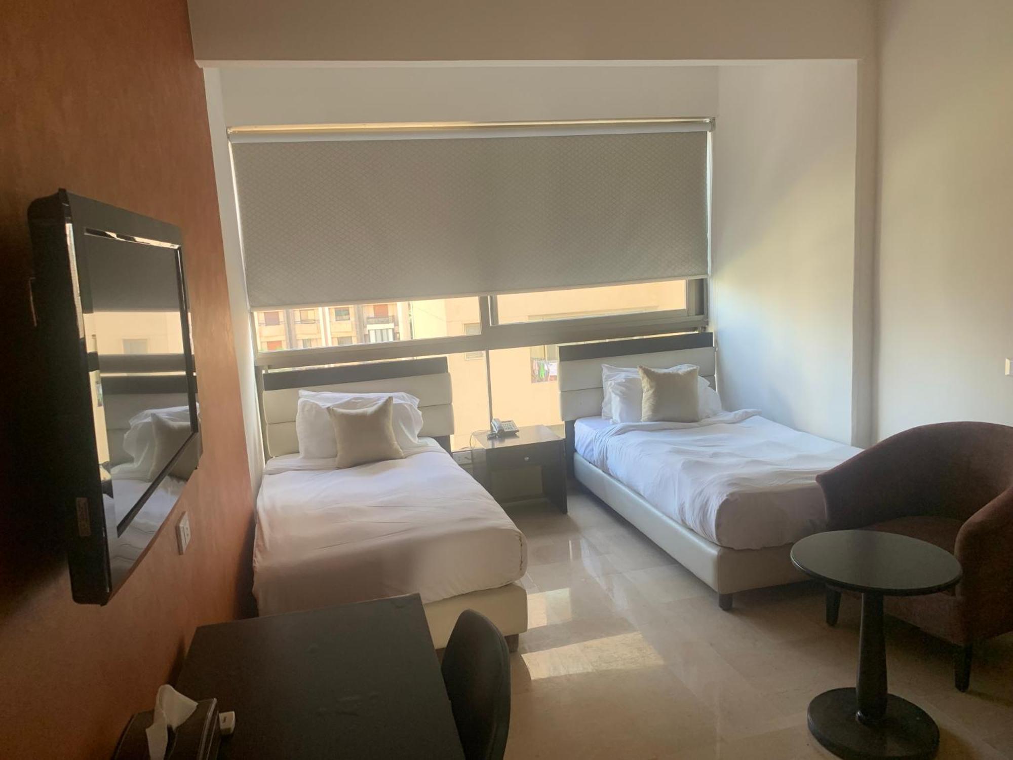 Bliss 3000 Furnished Studios Beirut Bagian luar foto